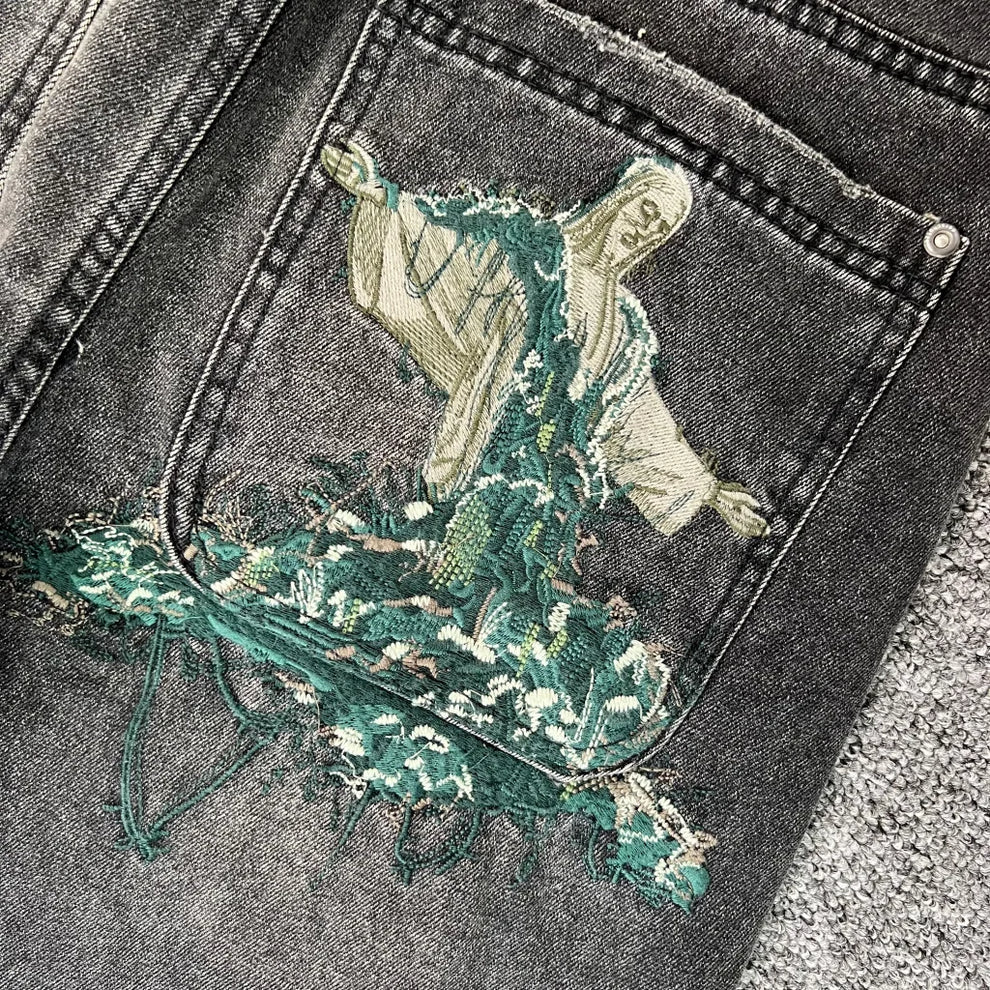 BELIEVE JEANS®
